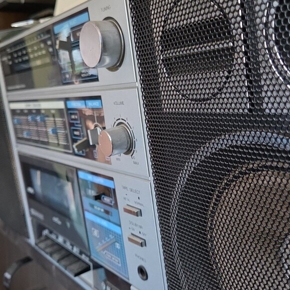 ghetto_blaster